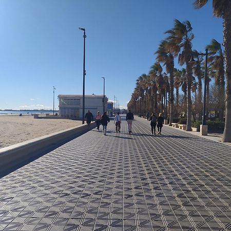 Habitacion En La Playa Valencia Exteriör bild