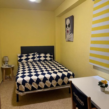 Habitacion En La Playa Valencia Exteriör bild